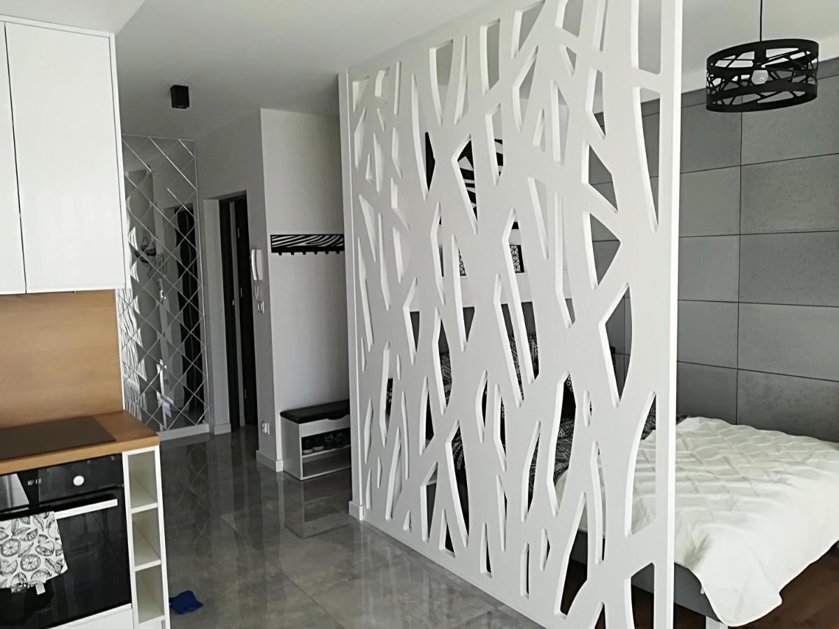 Centrum Dorzecze Legnickiej Apartment *